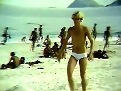 Os Rapazes Das Calcadas (1981) - Dir: Levi Salgado